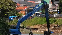 Pemerintah provinsi DKI Jakarta terus berupaya mengambil berbagai langkah untuk mengatasi banjir. (merdeka.com/Imam Buhori)