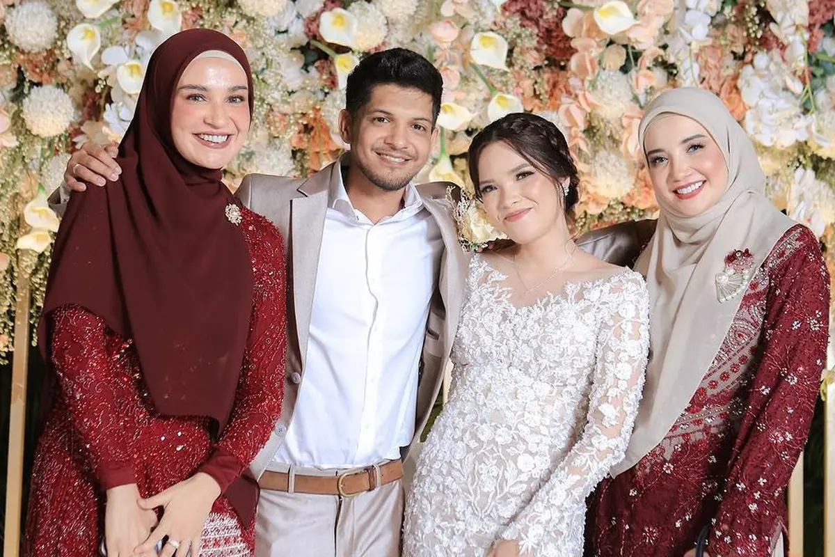 Shireen dan Zaskia Sungkar pakai kebaya (Instagram/shireensungkar)