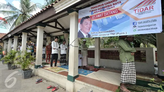 Masjid Luar Batang