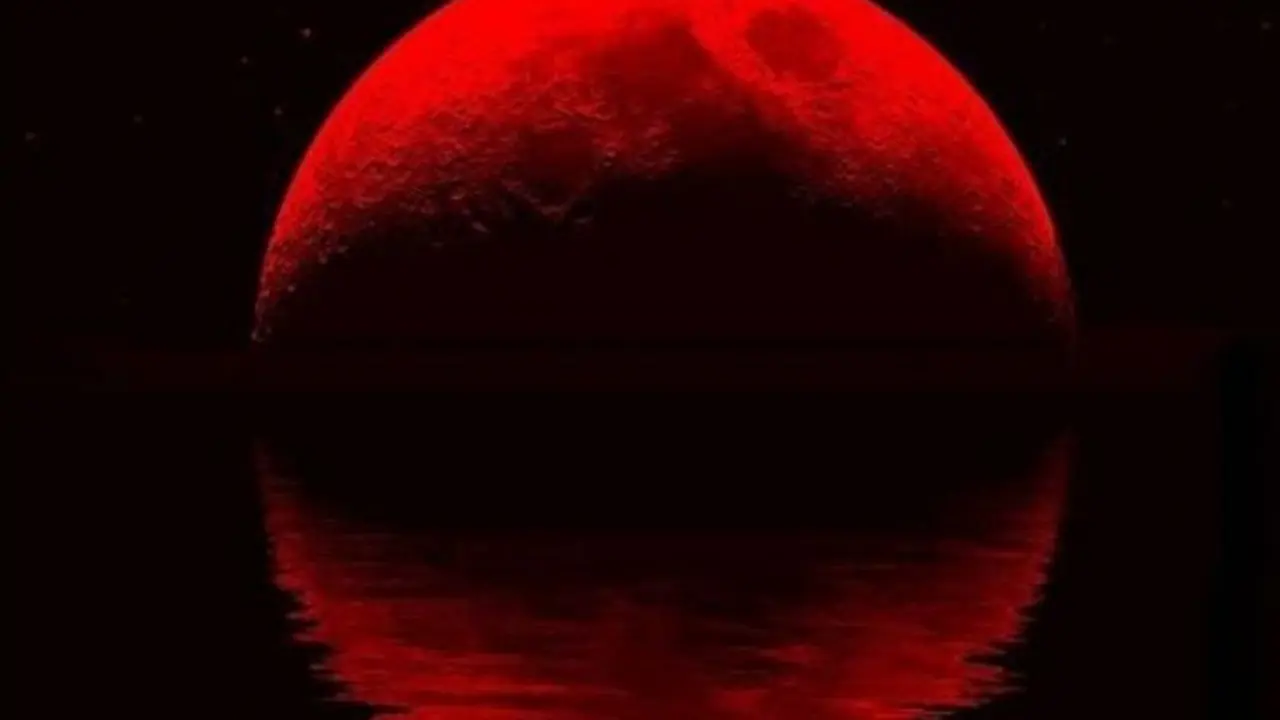 [Bintang] Bloody Lunar Eclipse