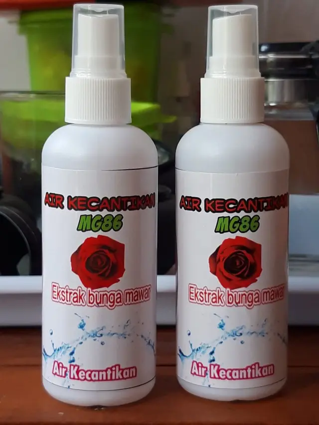 Produk air kesehatan mawar produk santri Sadang Lebak, Wanaraja, Garut, Jawa Barat, menjadi solusi tepat untuk menjaga kesehatan kulit anda.