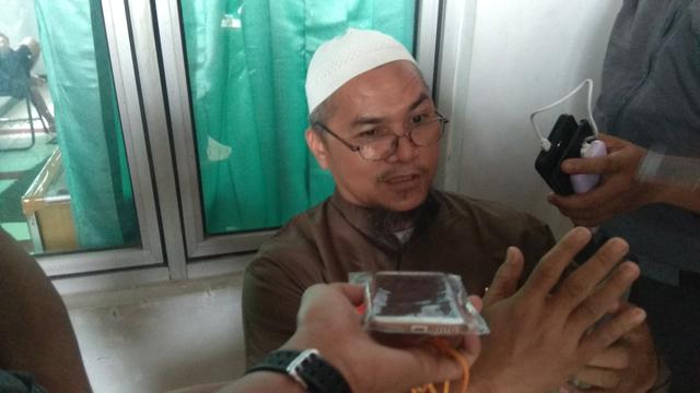 Syahroni mengklarifikasi temuan telur palsu
