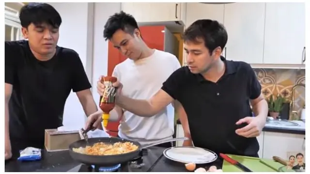 7 Momen Raffi dan Baim Masak Sahur untuk Istri Tercinta, Ternyata Rasanya Asin