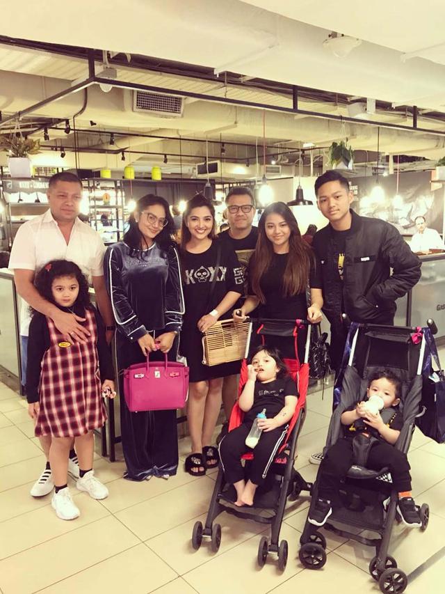 [Bintang] Ashanty dan Krisdayanti