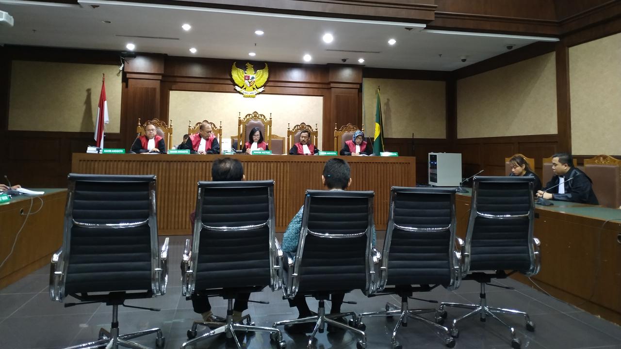 Sidang vonis dua hakim Pengadilan Negeri Jakarta Selatan, Iswahyu Widodo dan Irwan, di Pengadilan Tipikor, Kamis (11/7/2019)