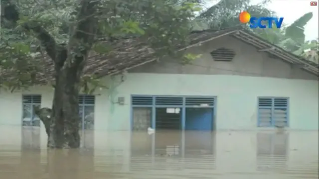 Namun, hingga Senin siang kemarin, baru ada lima orang korban banjir yang ditemukan. Dua lainnya masih belum diketahui keberadaannya.