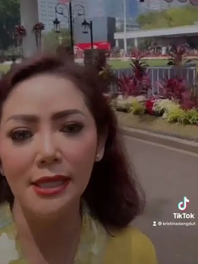 Kristina rayakan HUT Kemerdekaan RI ke-77 (Instagram/kristinadangdut)