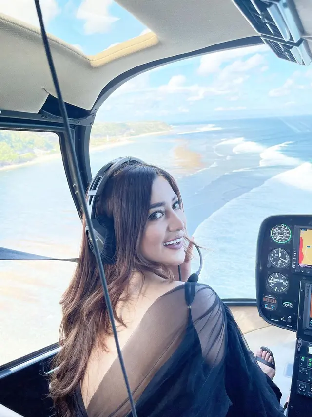 Disangka Adik Olla Ramlan, Ini 6 Potret Chintya Ramlan yang Namanya Viral
