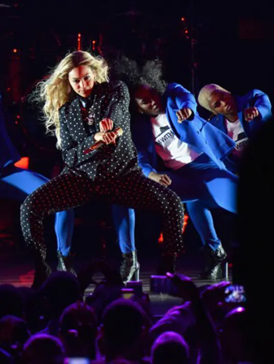 Kabar kehamilan Beyonce menjadi berita bahagia bagi siapapun, termasuk ibunya sendiri. Terlebih dengan anak yang dikandungnya saat ini adalah anak kembar. (AFP/Bintang.com)