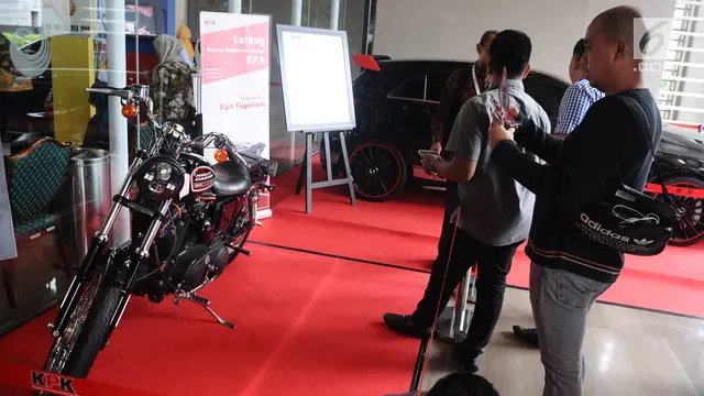 Hari Anti Korupsi Sedunia, KPK Lelang Mobil dan Motor Mewah Milik Koruptor
