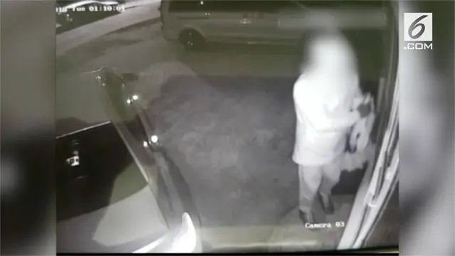 Rekaman CCTV aksi pencurian mobil dengan perangkat canggih.
