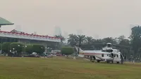 2 Helikopter Parkir di Halaman DPR Jelang Pidato Kenegaraan Prabowo