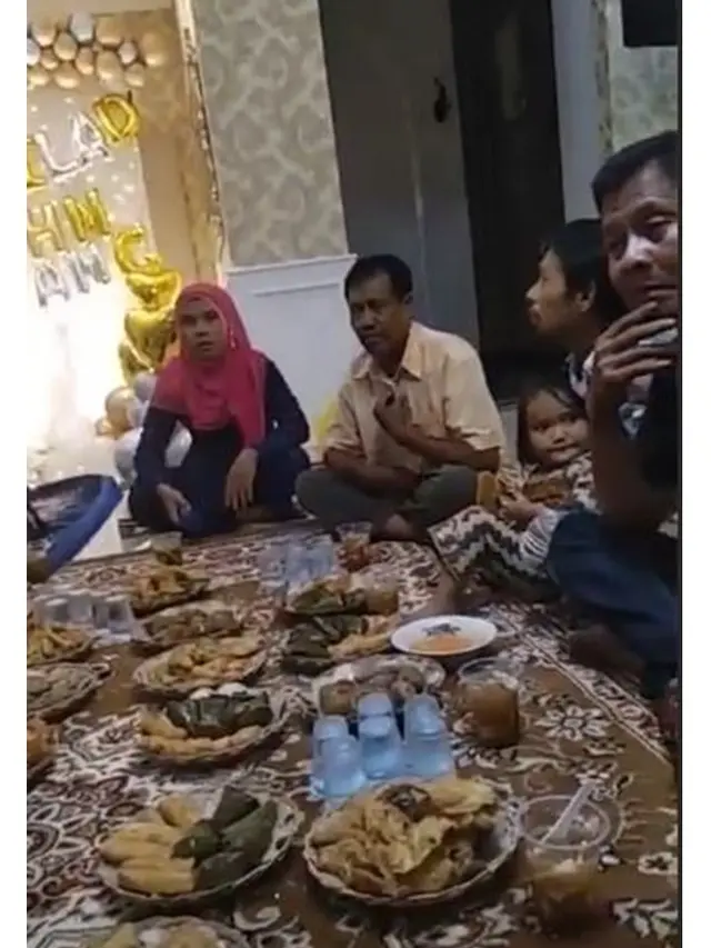 7 Potret Perayaan Ulang Tahun Zaskia Gotik, Pernikahan Jadi Kado Terindah