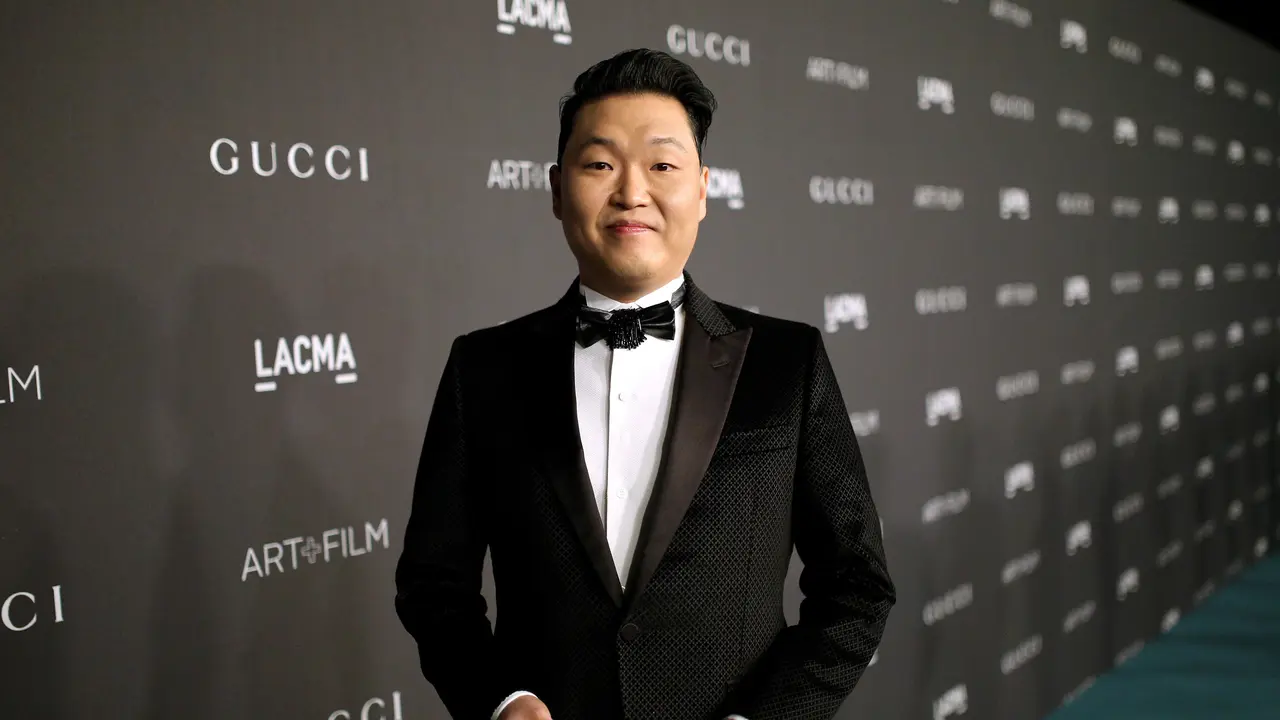 [Bintang] Psy