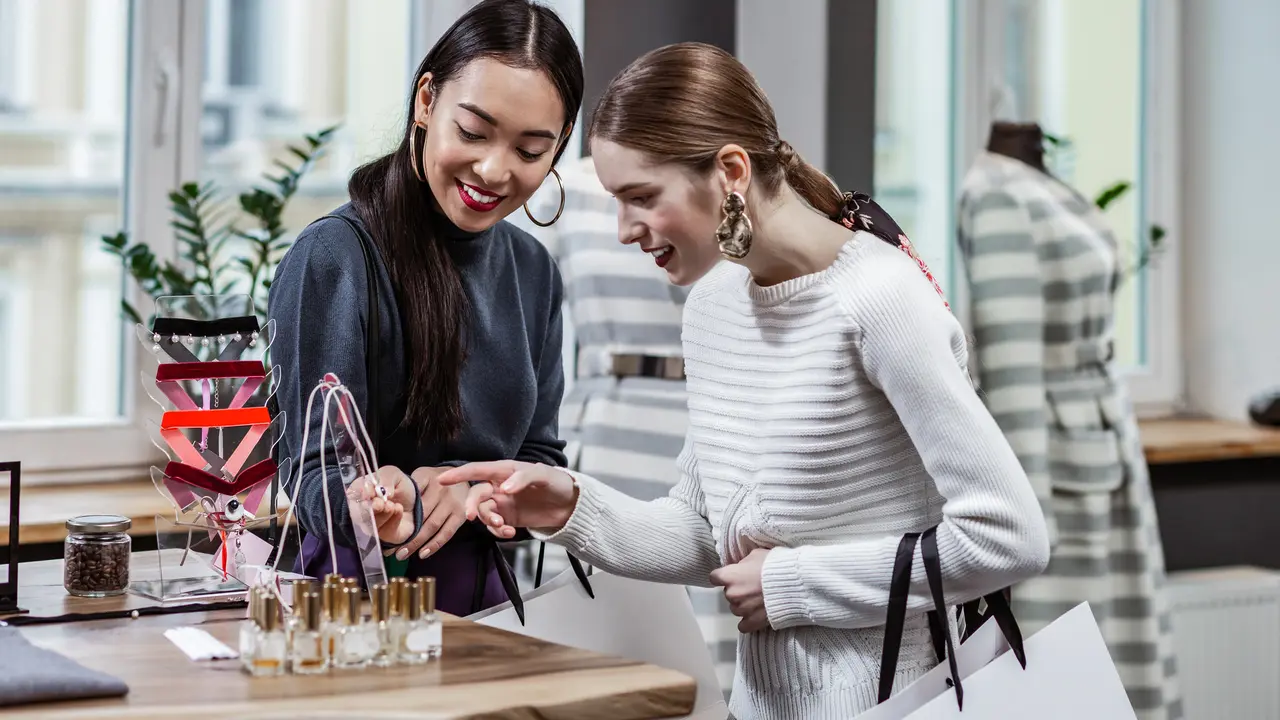 MAJIKA Mini Perfume Set, Ide Kado Cantik dan Terjangkau untuk Bestie di Holiday Season