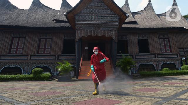 Tmii Hari Ini Buka Atau Tutup : Tmii Tutup Sambut Tahun ...