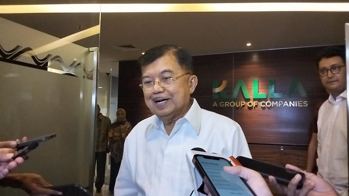 Jubir JK Tegaskan Tak Ada Hubungan Keluarga Antara Jusuf Kalla dengan Kahar Muzakkar
