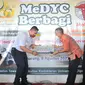 Fakultas Kedokteran Undip Semarang dan MeDYC (Medical Doctor Cycling Community) bersinergi menggelar kegiatan sosial kepada korban terdampak Covid-19.