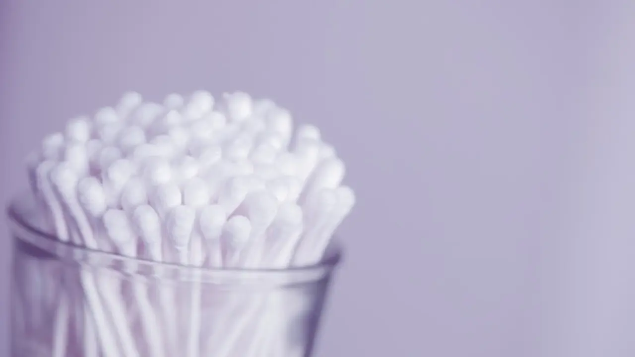 7 Cara cerdas menggunakan cotton bud, sudah pernah coba?