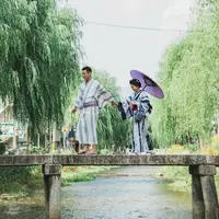 Momen bulan madu Putri Titian dan Junior Liem. (Foto: Instagram/putrititian)