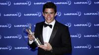 Marc Marquez dan Carolina Marin dinobatkan sebagai atlet terbaik Spanyol 2014. 