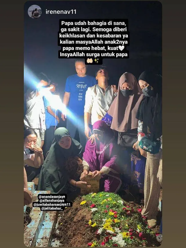 Penuh Haru, Ini 6 Potret Juwita Bahar Bersama Mendiang Ayah Hingga Liang Lahat