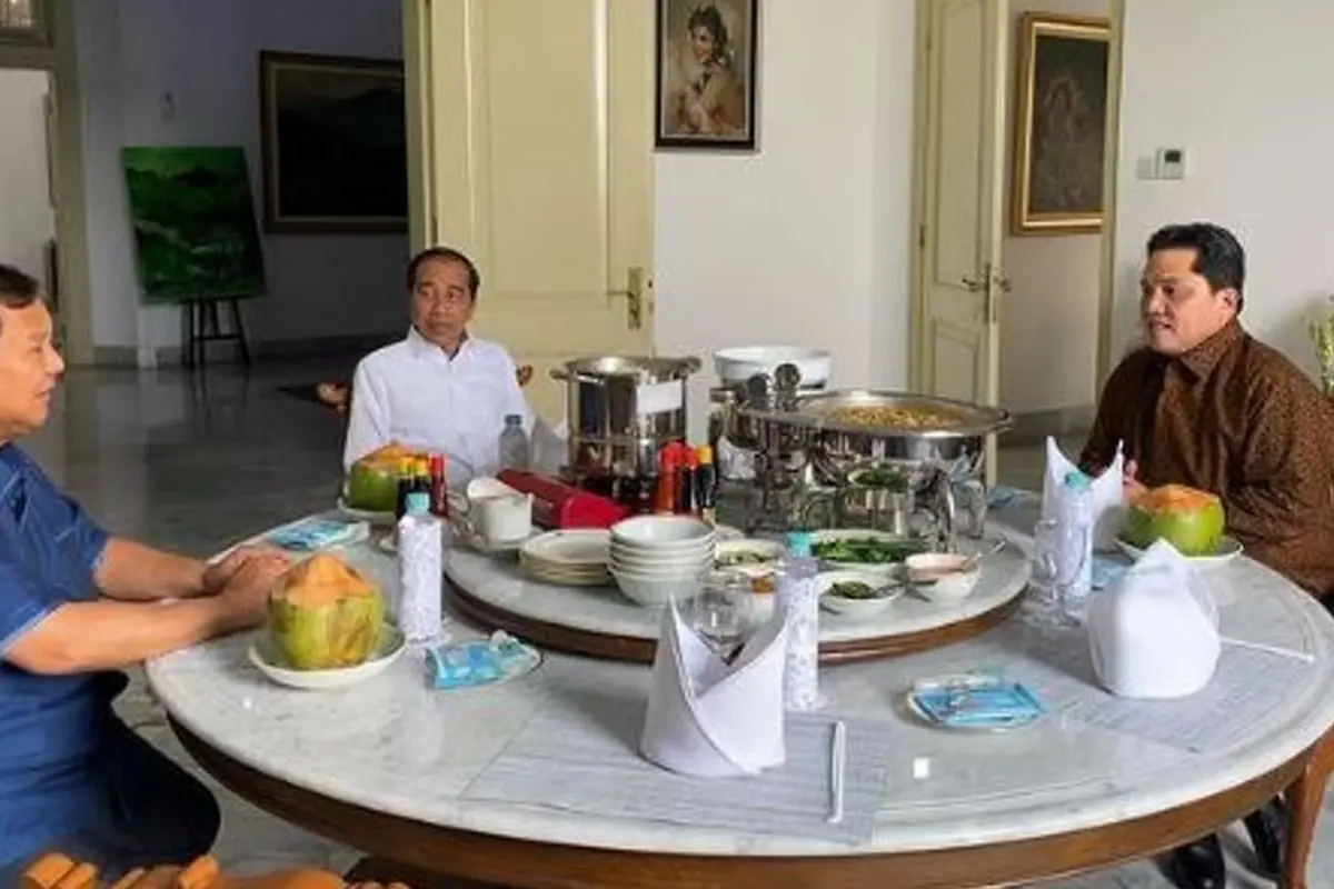 Dijamu Jokowi di Istana Bogor, Prabowo Subianto dan Eick Thohir Dihidangkan Kelapa Muda