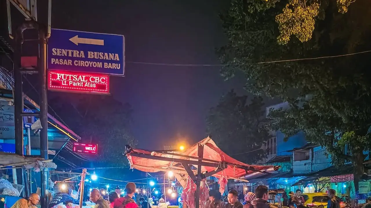 Pasar Ciroyom Bandung
