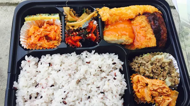 Ilustrasi Bekal Makan