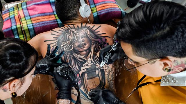 Antusiasme Penggila Tato di Expotattoo Colombia 2019