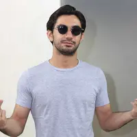 Reza Rahadian (Nurwahyunan/Bintang.com)