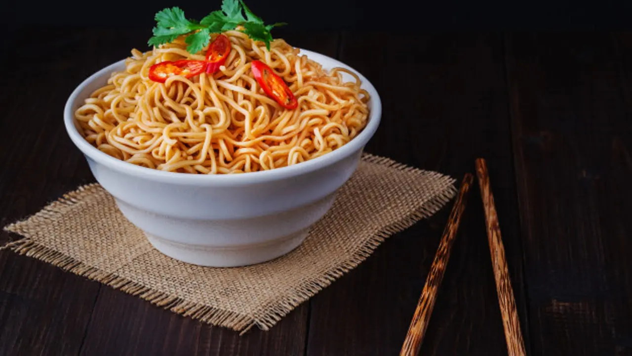 Ilustrasi mie goreng
