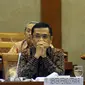 Menteri Perindustrian Saleh Husin  saat mengikuti rapat dengan Komisi VI DPR RI di Kompleks Parlemen, Jakarta, Kamis (26/11/2015). (Liputan6.com/Helmi Fithriansyah)