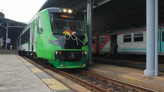 Kereta Solo Ekspres Resmi Layani Rute Surakarta - Kutoarjo 
