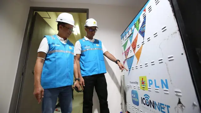 Direktur Utama PT PLN (Persero) Darmawan Prasodjo