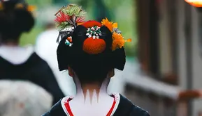 Jepang Gelar Festival untuk Menghormati Sisir dan Aksesori Rambut