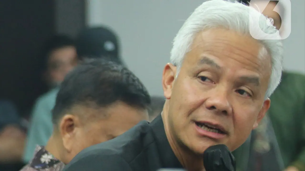 Ganjar Pranowo Sambangi Kantor Persekutuan Gereja-Gereja di Indonesia