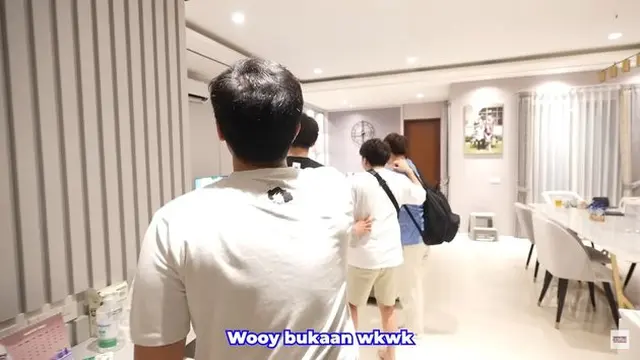 6 Potret Rumah Baru Jerome Polin di Surabaya, Bikin Waseda Boys Terkesima