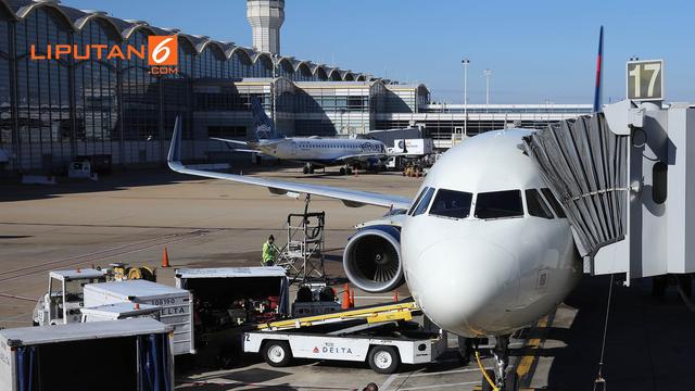 Banner Infografis Bagasi Pesawat Berbayar Maskapai Tarif Rendah