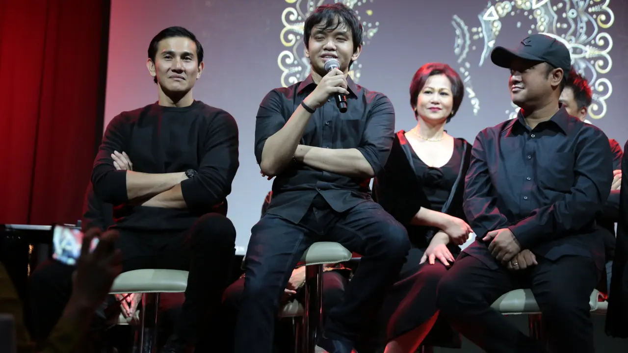 [Bintang] Preskon film Chrisye
