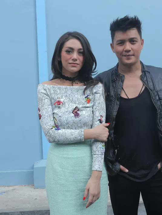 Mantan pasangan suami istri ini sering tampil berdua. Bahkan dipasangkan berdua dalam sinetron. Keduanya memiliki alasan sendiri dengan hubungannya yang masih terjalin. (Andy Masela/Bintang.com)