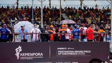 Total penonton MotoGP Pertamina Grand Prix of Indonesia 2025 menembus angka 140.324 orang, menjadikannya rekor tertinggi sejak ajang MotoGP pertama kali digelar di Mandalika. (Bola.com/Dok. Kemenpora)
