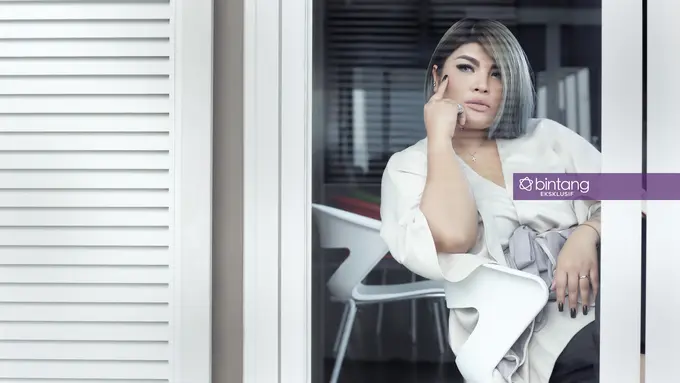 [Bintang] Eksklusif Nania, Karya Berkualitas Jadi Prioritas