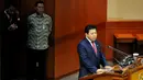 Ketua DPR RI Setya Novanto (kanan) menyampaikan pidato saat sidang paripurna di Komplek Parlemen, Jakarta. Jumat (24/04/2015). Sidang Paripurna yang beragendakan Laporan Komisi III DPR RI terhadap Hasil Pembahasan atas RUU. (Liputan6.com/Andrian M Tunay)