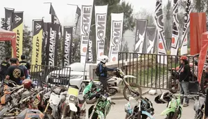 Oli 2-Tak Ini Diuji Ribuan Rider Motor Trail di Medan Ekstrem