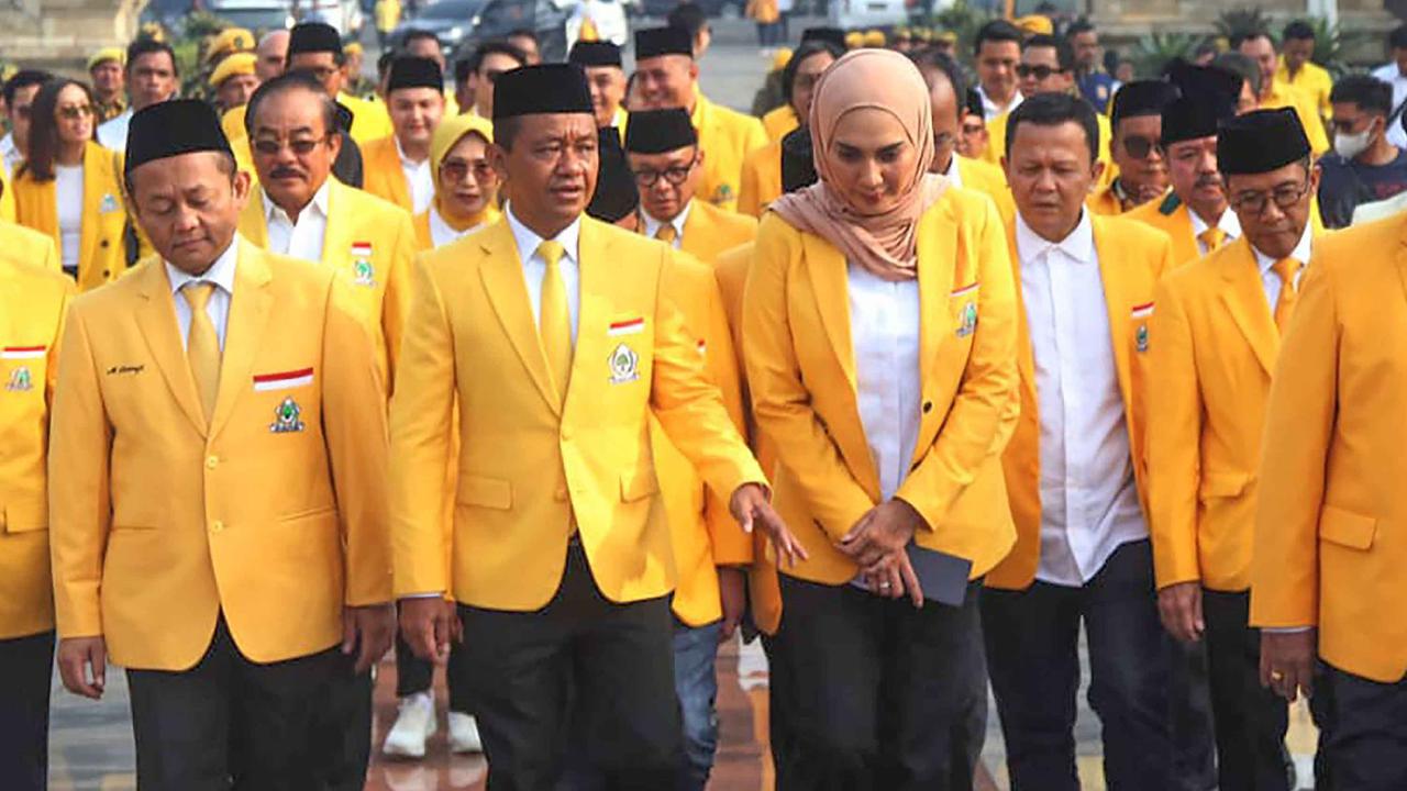 Onlayn jinsiy aloqa filmlari: Valkyrie erotica