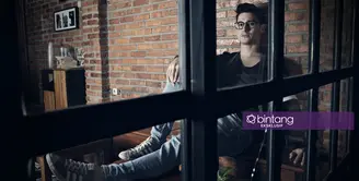 Sejak awal, Nino Fernandez sangat menginginkan menjadi bintang film. Sejak kemunculannya menjadi VJ, banyak tawaran main sinetron menghampirinya. Tapi ia menolaknya. (Bambang E. Ros/Bintang.com)