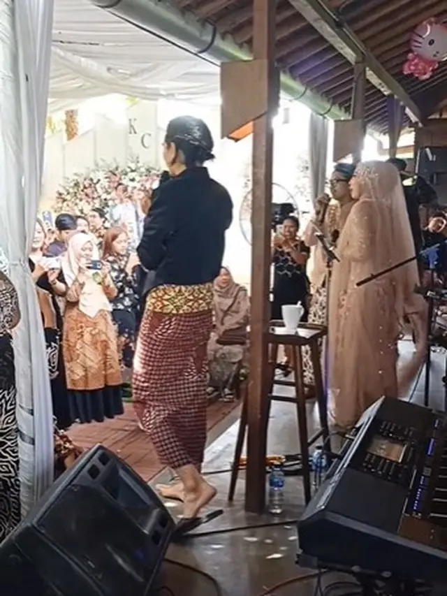 Sheila SO7 Kondangan