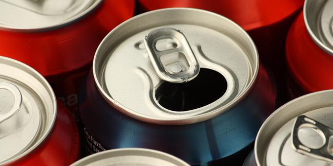 Soda dengan mudah meningkatkan berat badan dan mengundang penyakit/ copyright Shutterstock.com