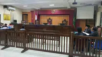 Sidang kasus dugaan penggelapan aset perusahaan PT Duta Manuntung dengan terdakwa mantan Direktur PT DM, Zainal Muttaqin.